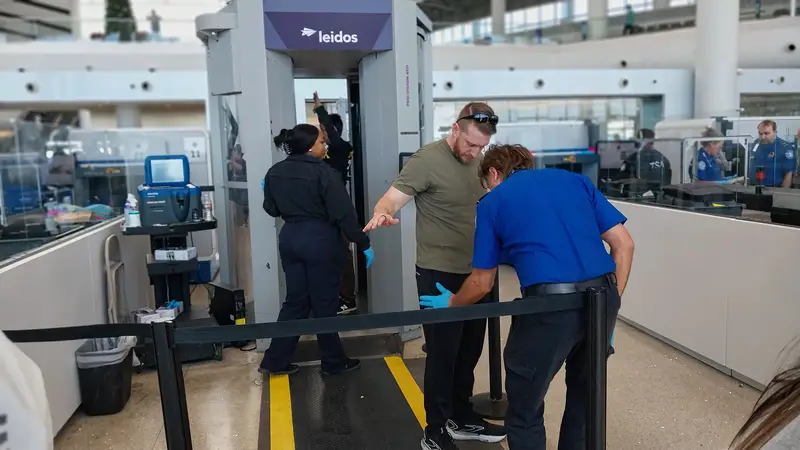 TSA security check at New Orleans Airport